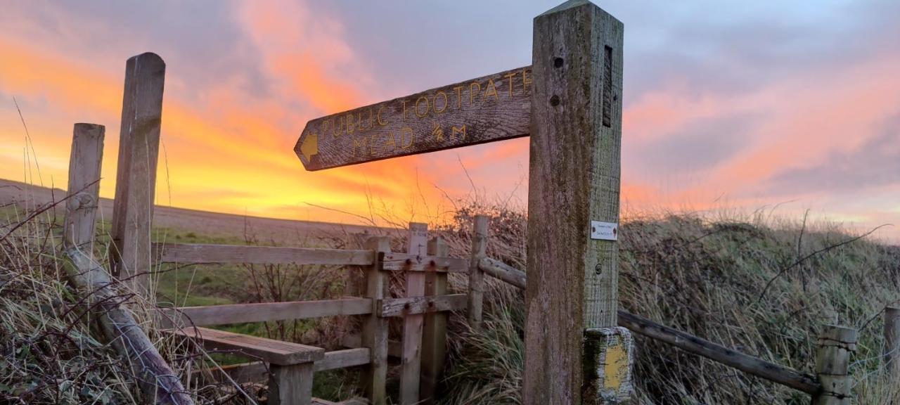 Darracott Farm Cottage Welcombe Bagian luar foto